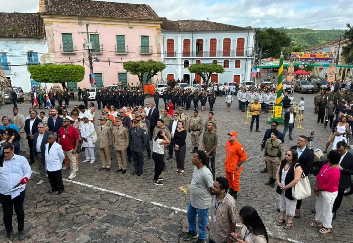 Imagem ilustrativa da imagem Cachoeira vira capital da Bahia em início de comemoração ao 2 de Julho