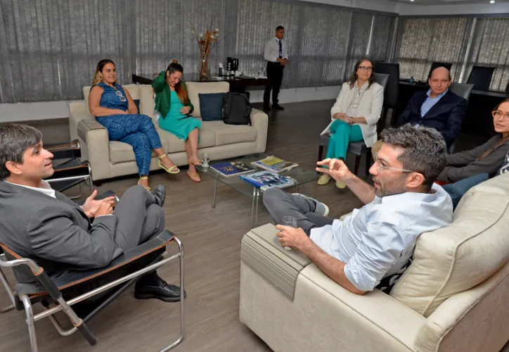 Diretor de Políticas Públicas do Ifood João Sabino visitou o grupo A TARDE nesta terça