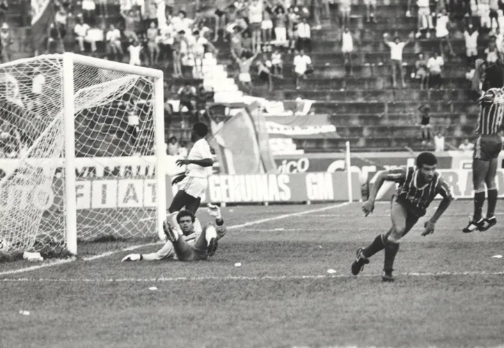Bahia jogando na Fonte Nova em 1988
