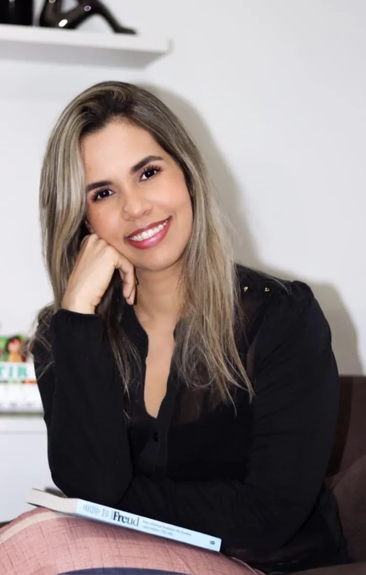 Psicóloga Gislene Macedo