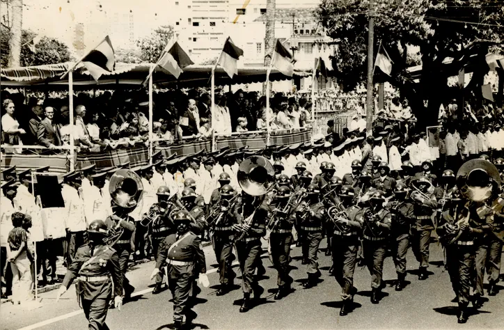 Desfile de Sete de Setembro em 1976