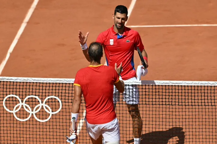 Djokovic e Nadal após confronto