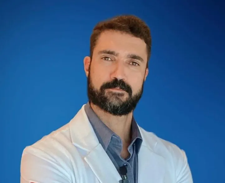 Dr. Ronald Fidelis, cirurgião vacular e angiologista