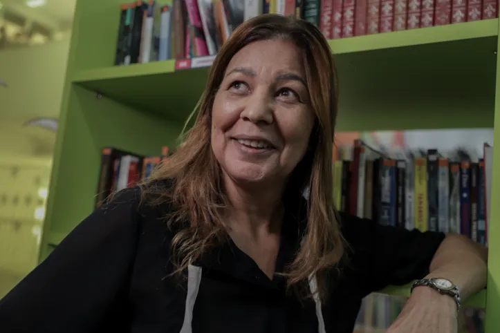 Rita de Cássia Rocha, bibliotecária no Colégio Estadual Rômulo Almeida