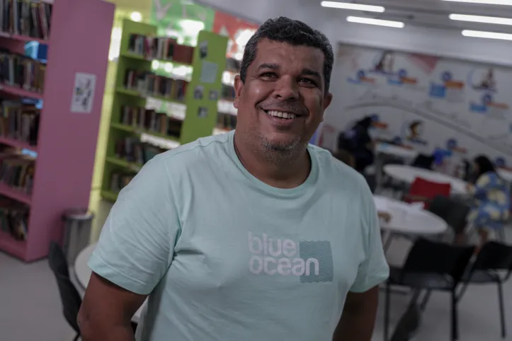 Elisio Santos, diretor do Colégio Estadual Rômulo Almeida