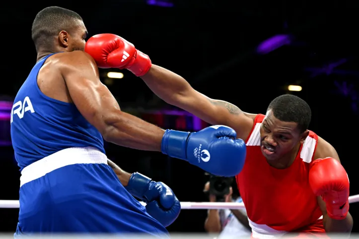 Imagem ilustrativa da imagem Favorita ao ouro, baiana Bia Ferreira estreia com vitória no boxe