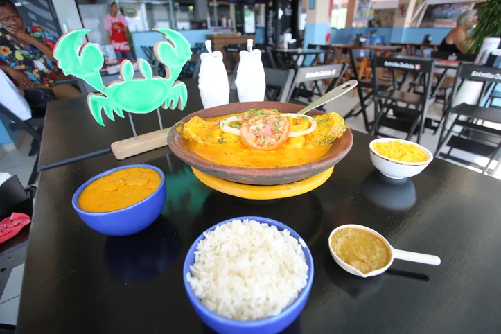 Restaurante Língua de Siri, moqueca de peixe com camarão