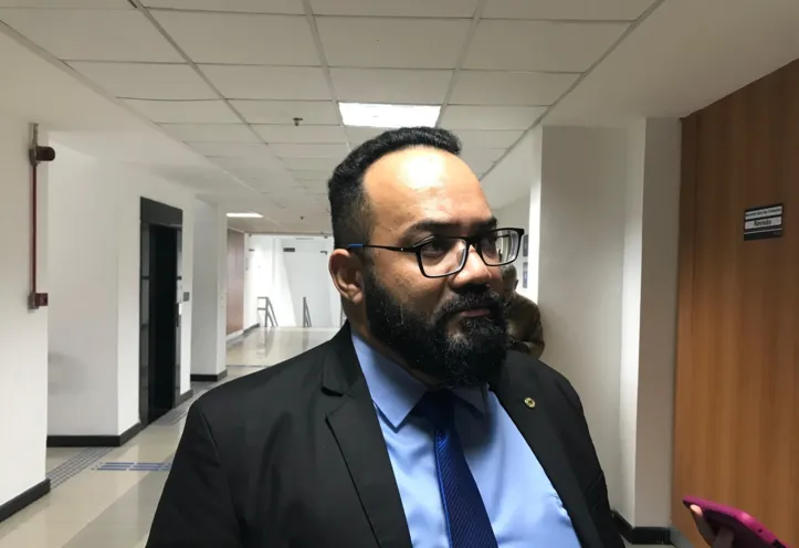 Imagem ilustrativa da imagem "Nunca se doou para o PL", diz deputado baiano sobre Raíssa Soares