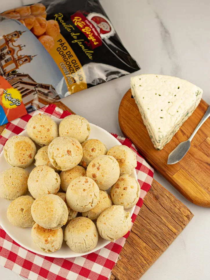 Imagem ilustrativa da imagem Pão de queijo: A tradição e o sabor mineiro que conquistaram a Bahia