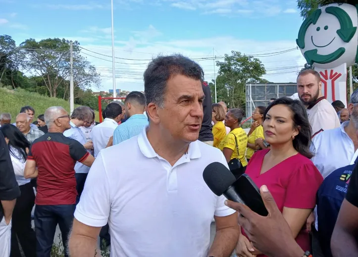 Fábio Mota em evento de duplicação da Via Barradão