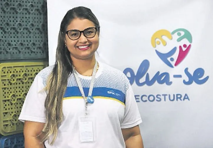 Assistente social Renata Espinheira coordena a ação