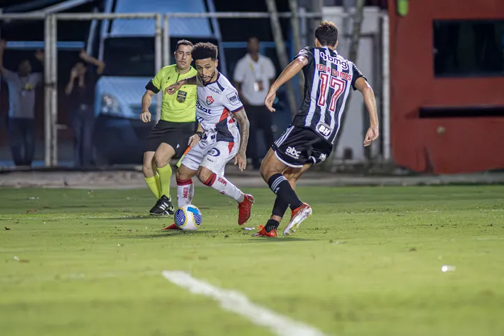 Imagem ilustrativa da imagem Vitória tem retrospecto recente positivo contra o Galo; veja números