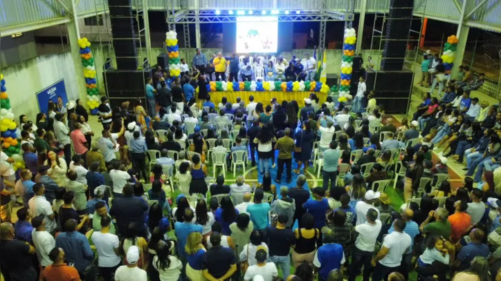 O evento de lançamento reuniu autoridades e lideranças comunitárias