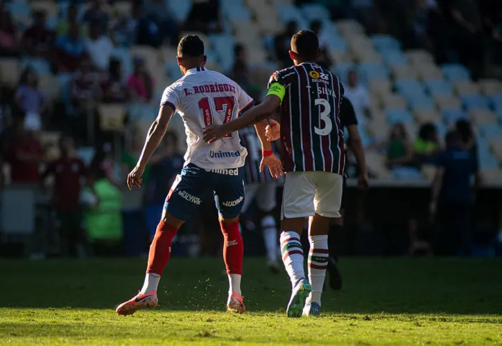 Lucho Rodríguez perdeu dois gols de cara e foi vilão na derrota