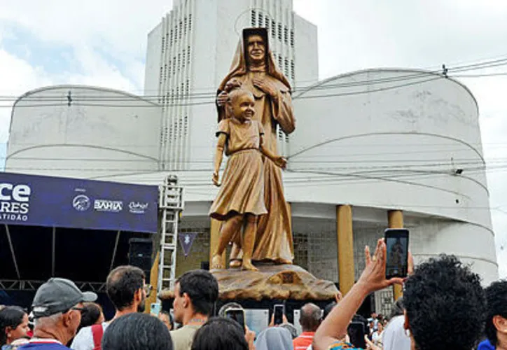 Procissão na Festa de Santa Dulce