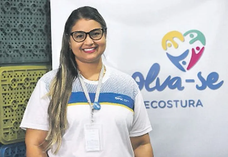 Assistente social Renata Espinheira coordena a ação