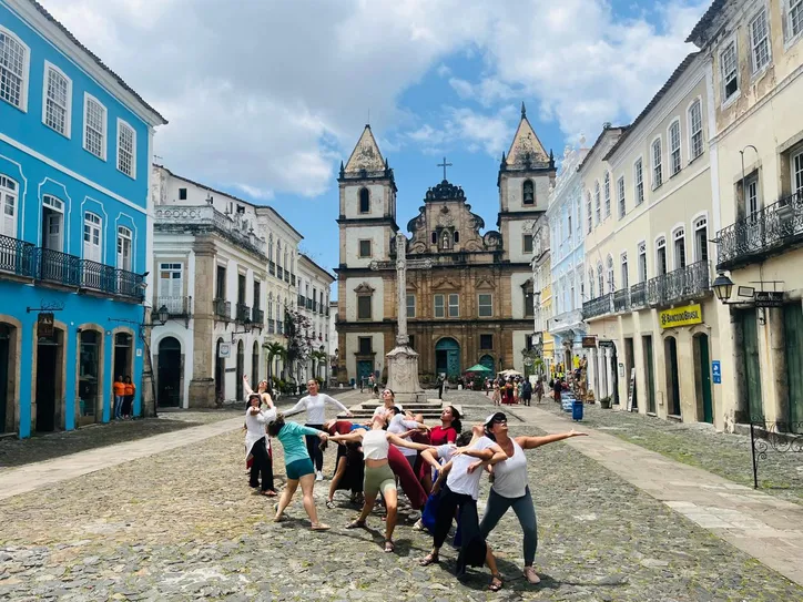 Ensaio do espetáculo 'Cordão Vermelho', que será apresentado no dia 13 de novembro