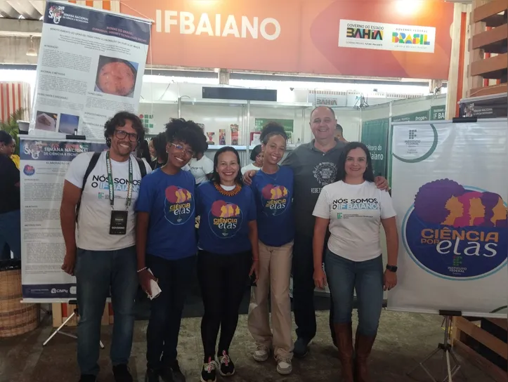 Estudantes do IF Baiano de Alagoinhas que desenvolveram o projeto de cozinha criativa