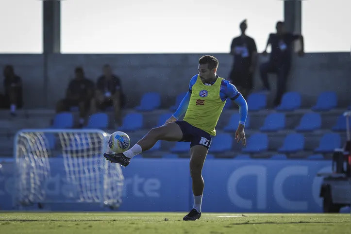 Nico Acevedo entrou em campo pela última vez na goleada sobre o Atlético-MG, na 38ª rodada do Brasileirão de 2023