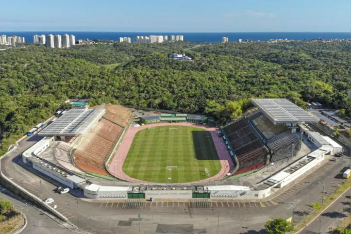 Estádio Roberto Santos, o Pituaçu