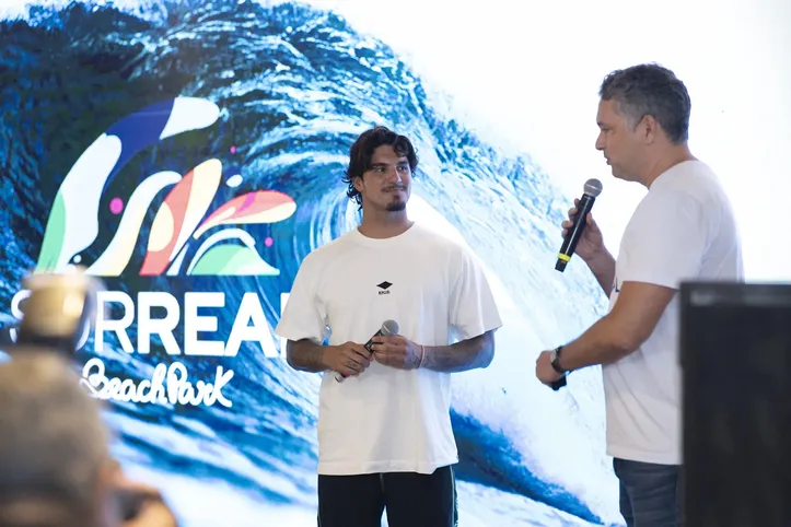 Gabriel Medina foi escolhido como garoto propaganda da nova atração