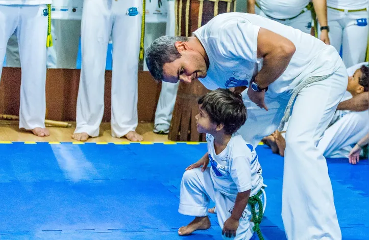 Mestre Balão, fundador do programa 'Capoeiragem Mirim'