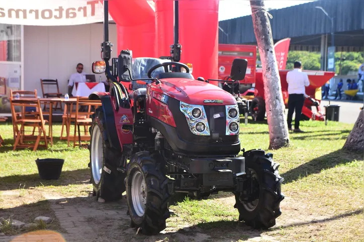 Imagem ilustrativa da imagem Conheça os tratores agrícolas expostos na Fenagro 2024