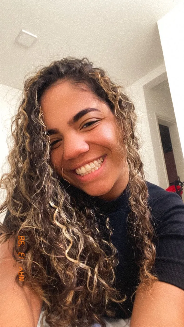 A estudante de Medicina Veterinária, Giovana Barbosa, já passou por sucessivas situações sobre falta de responsabilidade afetiva