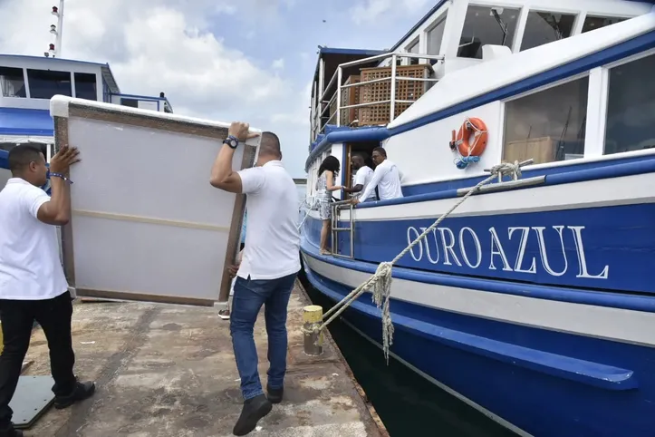 Imagem de Nossa Senhora de Guadalupe foi transportada no barco Ouro Azul