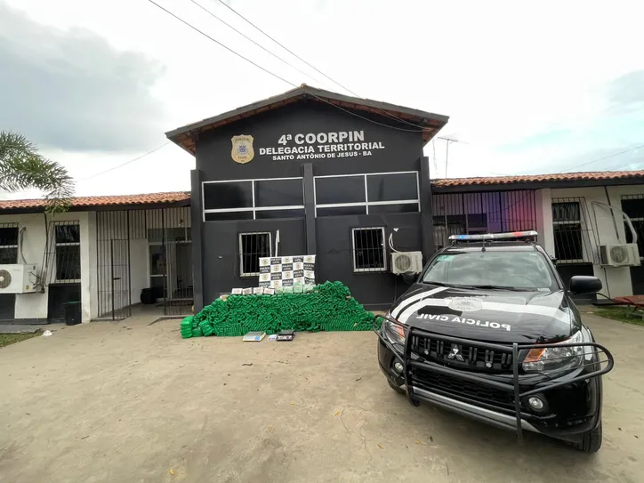 Os entorpecentes foram encontrados em Santo Antônio de Jesus