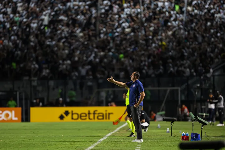 Imagem ilustrativa da imagem Quantos pontos o Bahia precisa para chegar à Libertadores?