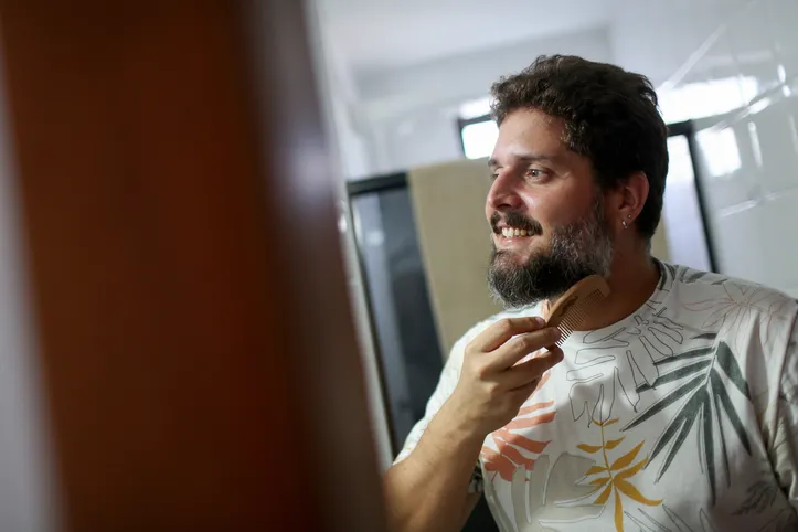 Bruce Marinho cultiva a barba há quase uma década