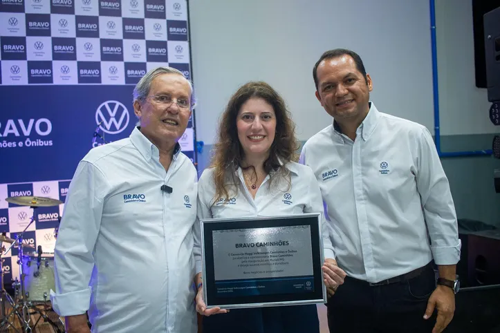 Luiz Mendonça Filho, Alessandra Lobo e Marcelo Cruz na inauguração da loja em Muriaé