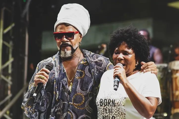 Carlinhos Brown e Margareth Menezes