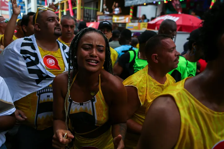 Imagem ilustrativa da imagem Bell Marques puxa uma legião de apaixonados no Carnaval