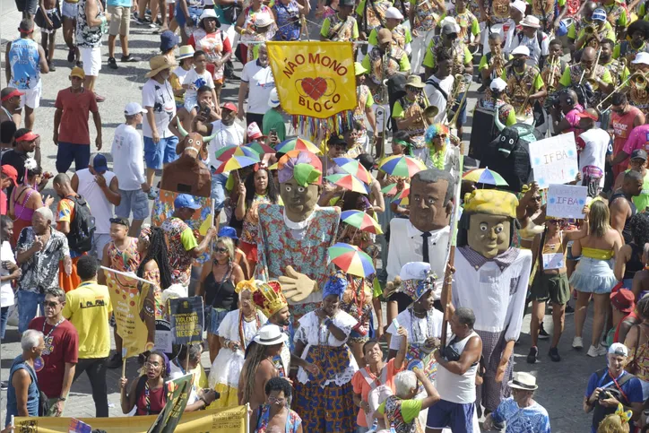 Imagem ilustrativa da imagem Carnaval, política e cinema se misturam na Mudança do Garcia