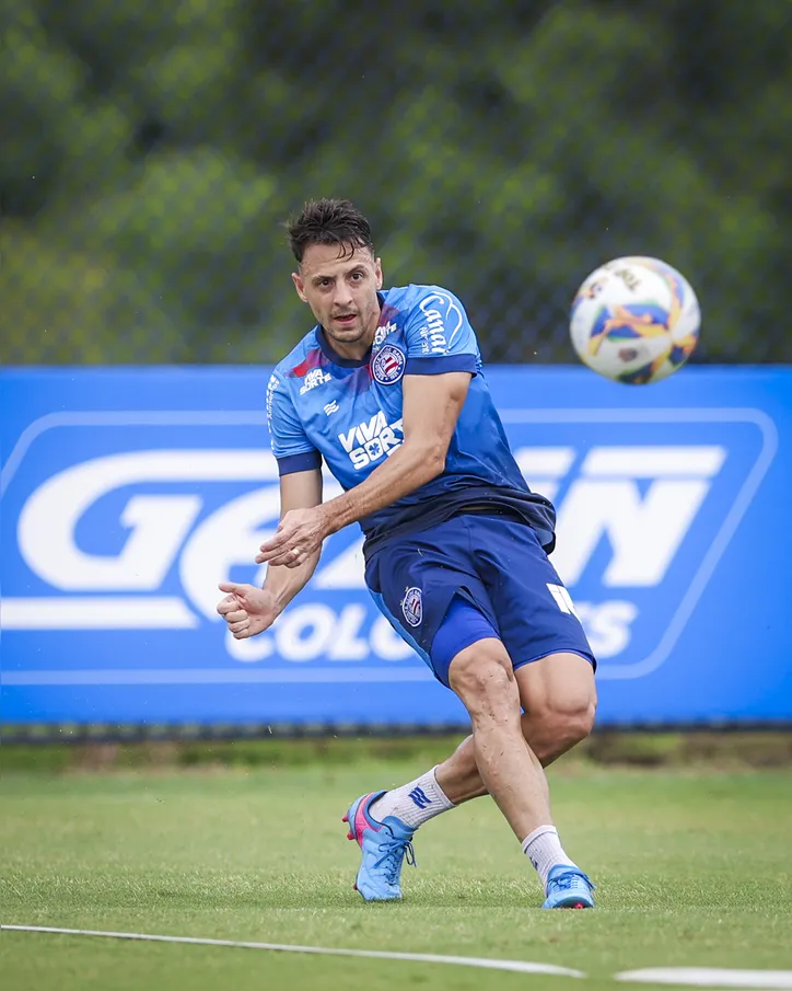 Santiago Arias, lateral-direito do Bahia