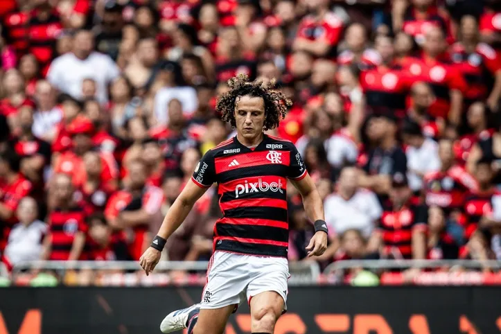 David Luiz em ação pelo Flamengo