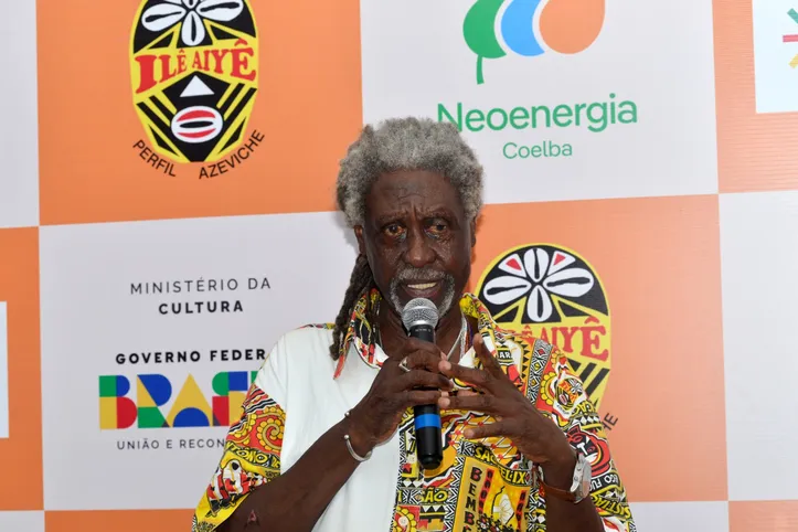 Presidente do bloco afro, Vovô do Ilê