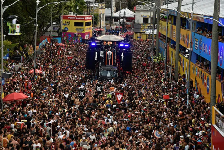 Legislação sobre feriado no Carnaval pode surpreender foliões