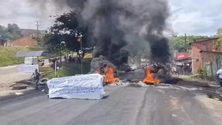 Imagem ilustrativa da imagem Suspeito de cometer três homicídios na Bahia se entrega à polícia