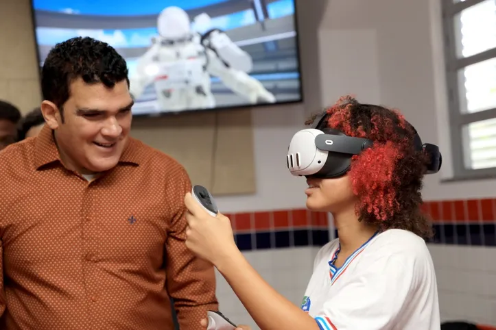 Bahia inaugura laboratório maker com foco em ciência na escola