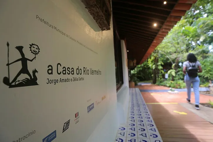 Residência onde morou Jorge Amado e Zélia Gattai, Casa do Rio Vermelho é aberta a visitação