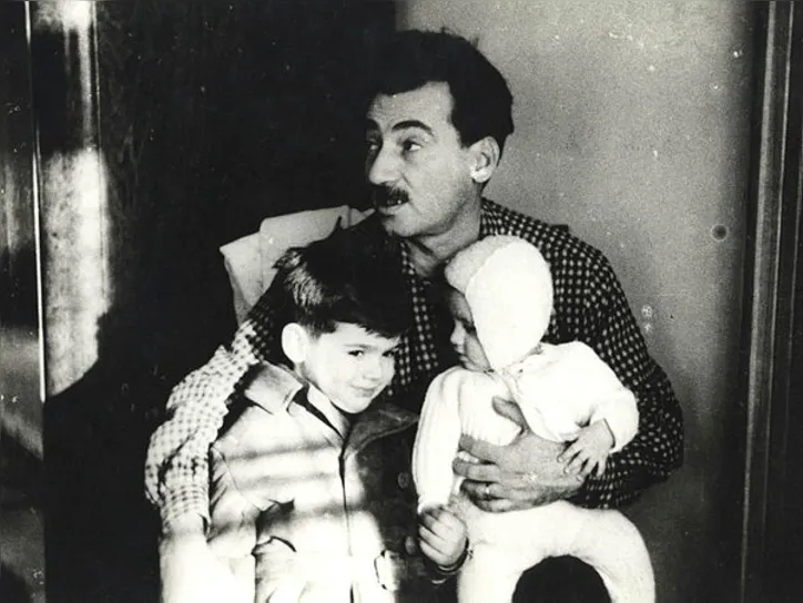 Jorge Amado com os filhos João Jorge e Paloma