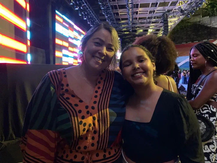Jorge Vercillo emociona fãs em show na Concha