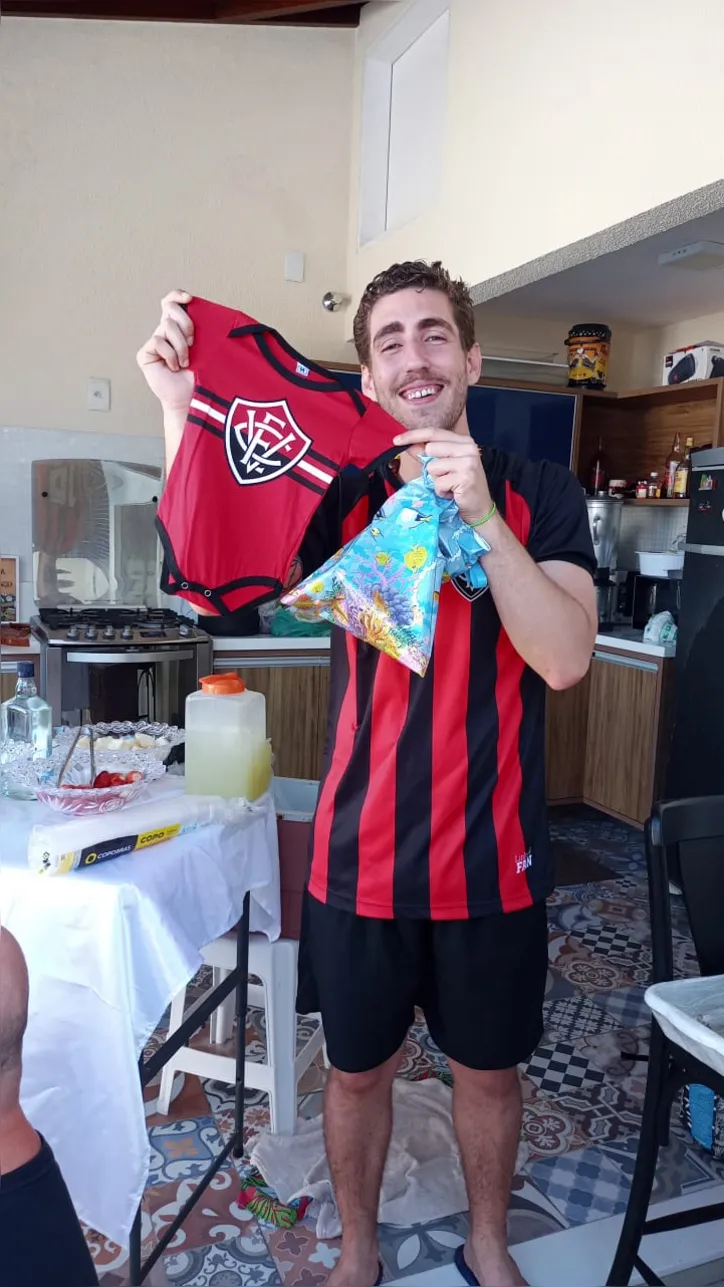 O body do Vitória no chá de fraldas