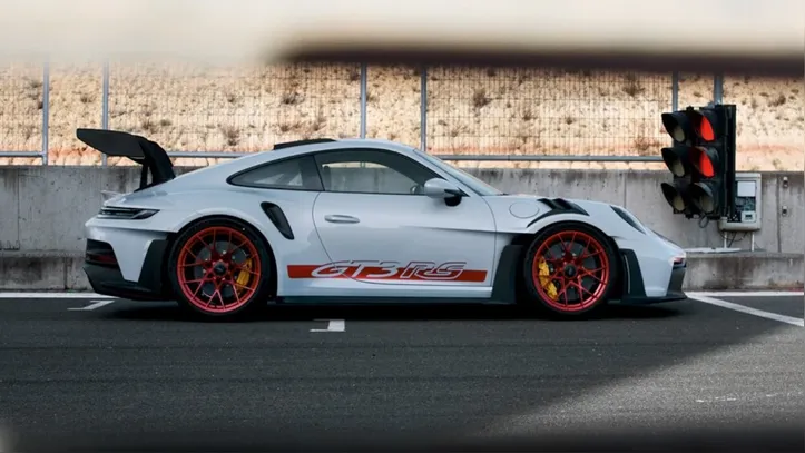 Porsche 911 GT3 RS 992