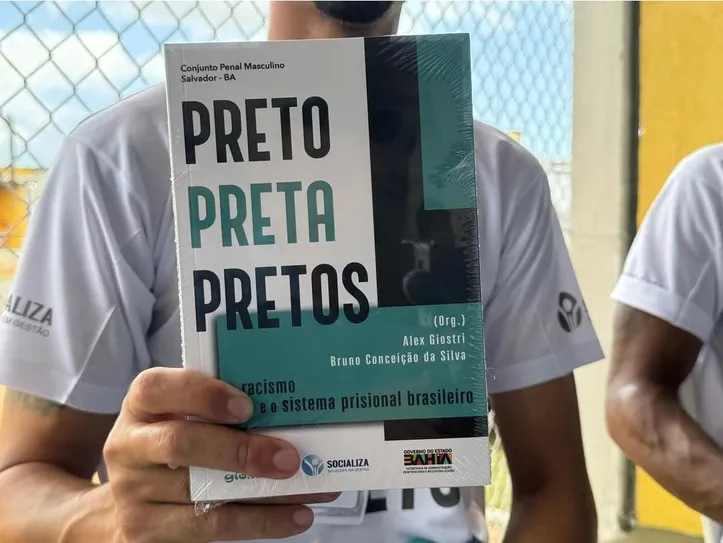 Livro Preto, preta, pretos - Uma reflexão sobre o racismo estrutural no sistema prisional