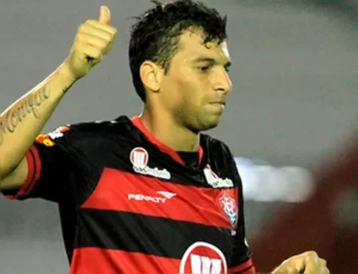 Neto Baiano marcou 38 gols em 2012