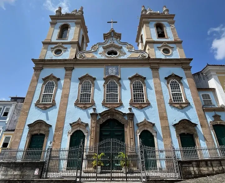 Igreja Rosário dos Pretos construída no Largo do Pelourinho, em 1704